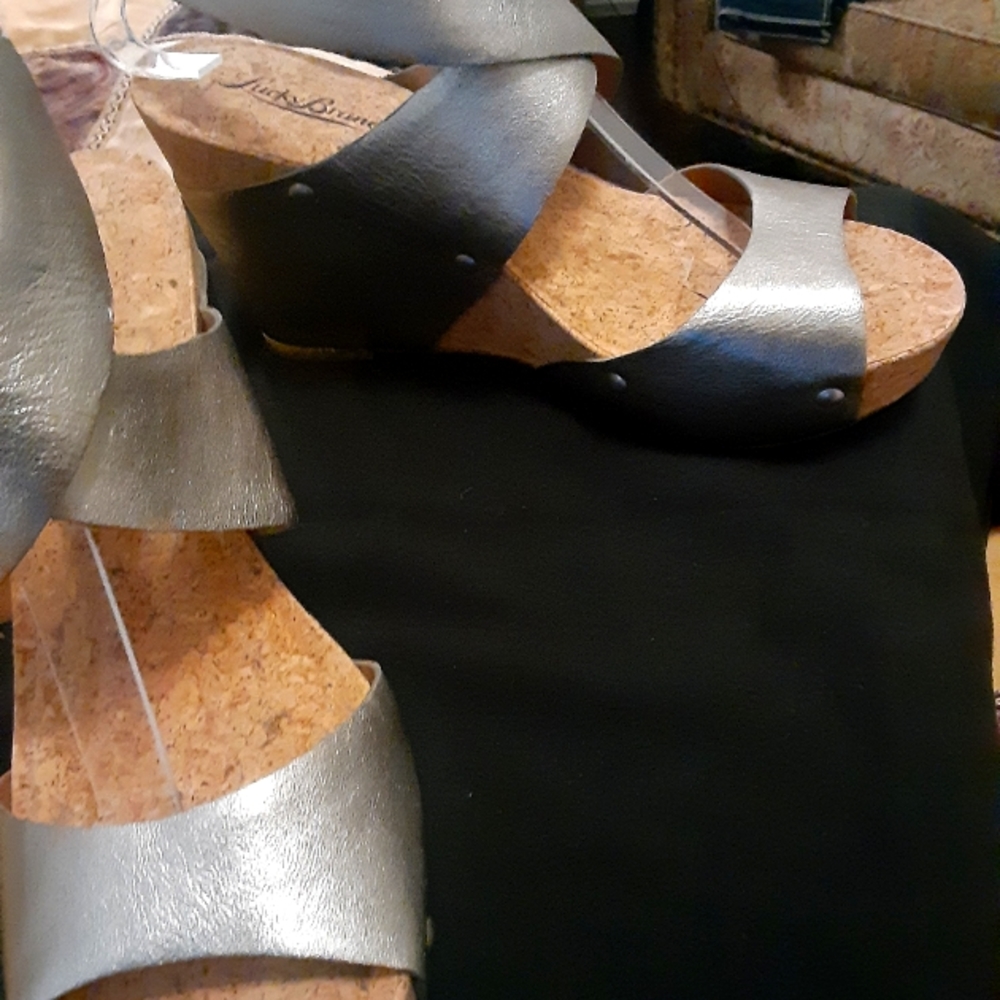Lucky Brand Sandals